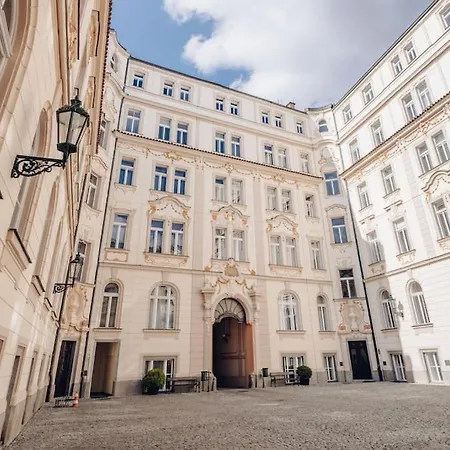 Chateau Charme - Prague Centre Exterior photo